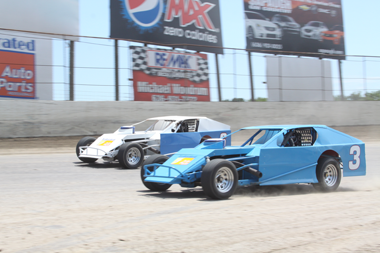 Dirt Track Auto Racing on Federated Auto Parts Press Room